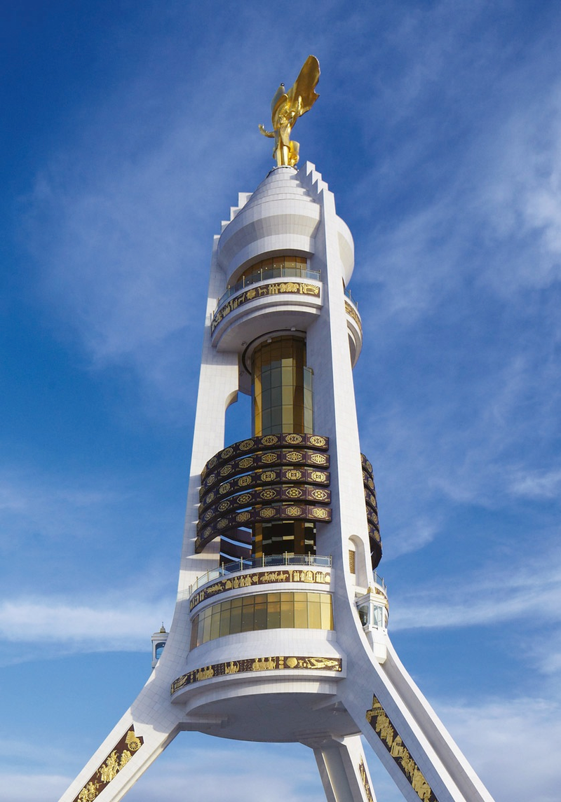 Illustration for article titled Turkmenistan's Astonishing Attempt To Build A City Of The Future